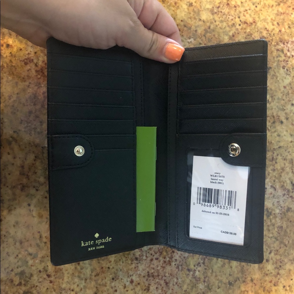 Kate Spade Wallet - Picture 2 of 3